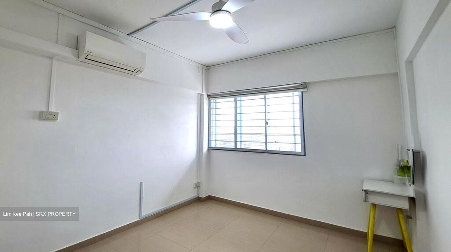 Blk 709 Hougang Avenue 2 (Hougang), HDB 4 Rooms #523766581